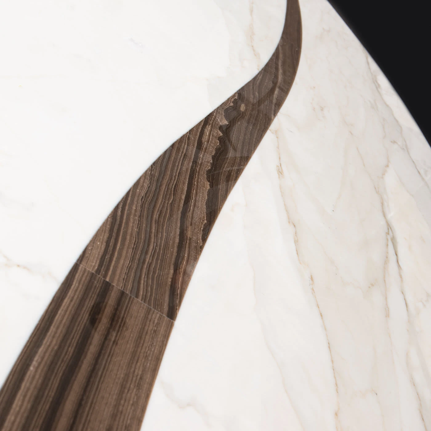 Foglia Table With Carrara Marble Top 4 Foglia Table With Carrara Marble Top - Image 2