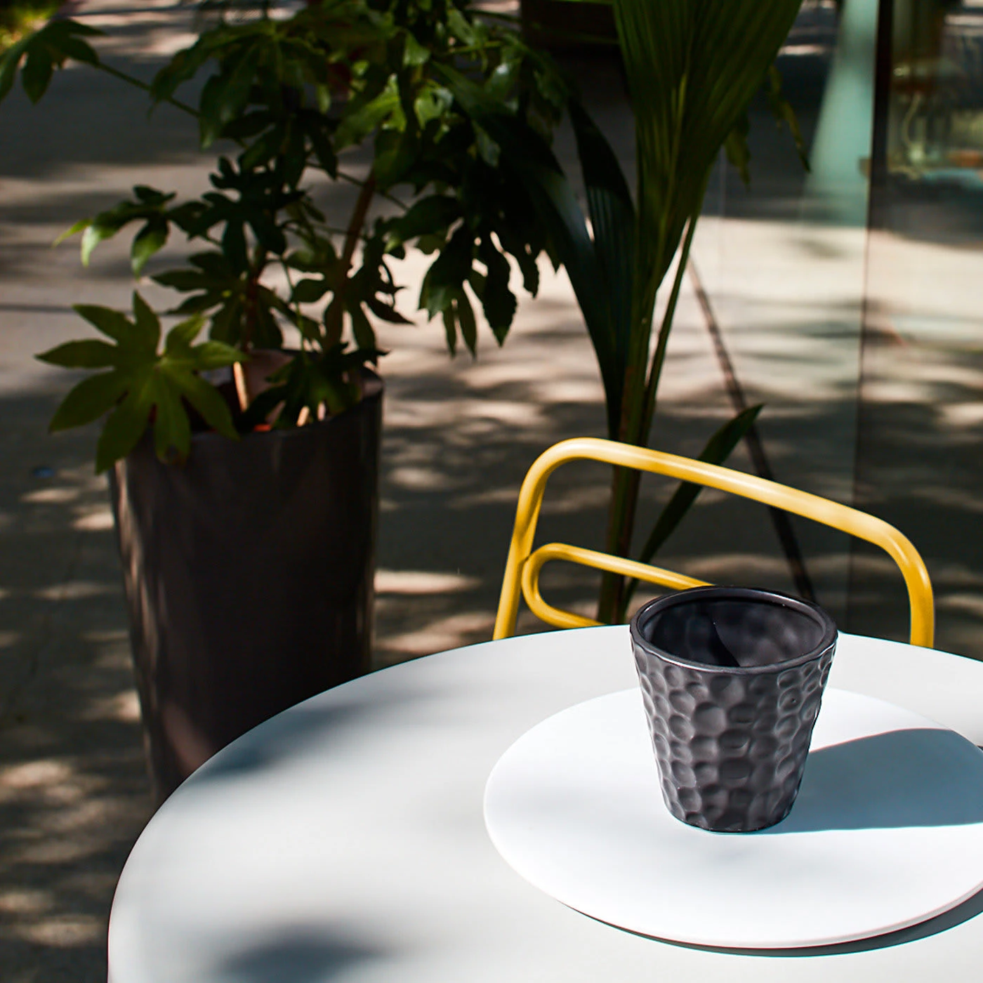 Thau High White Bistro Table 4 Thau High White Bistro Table - Image 2