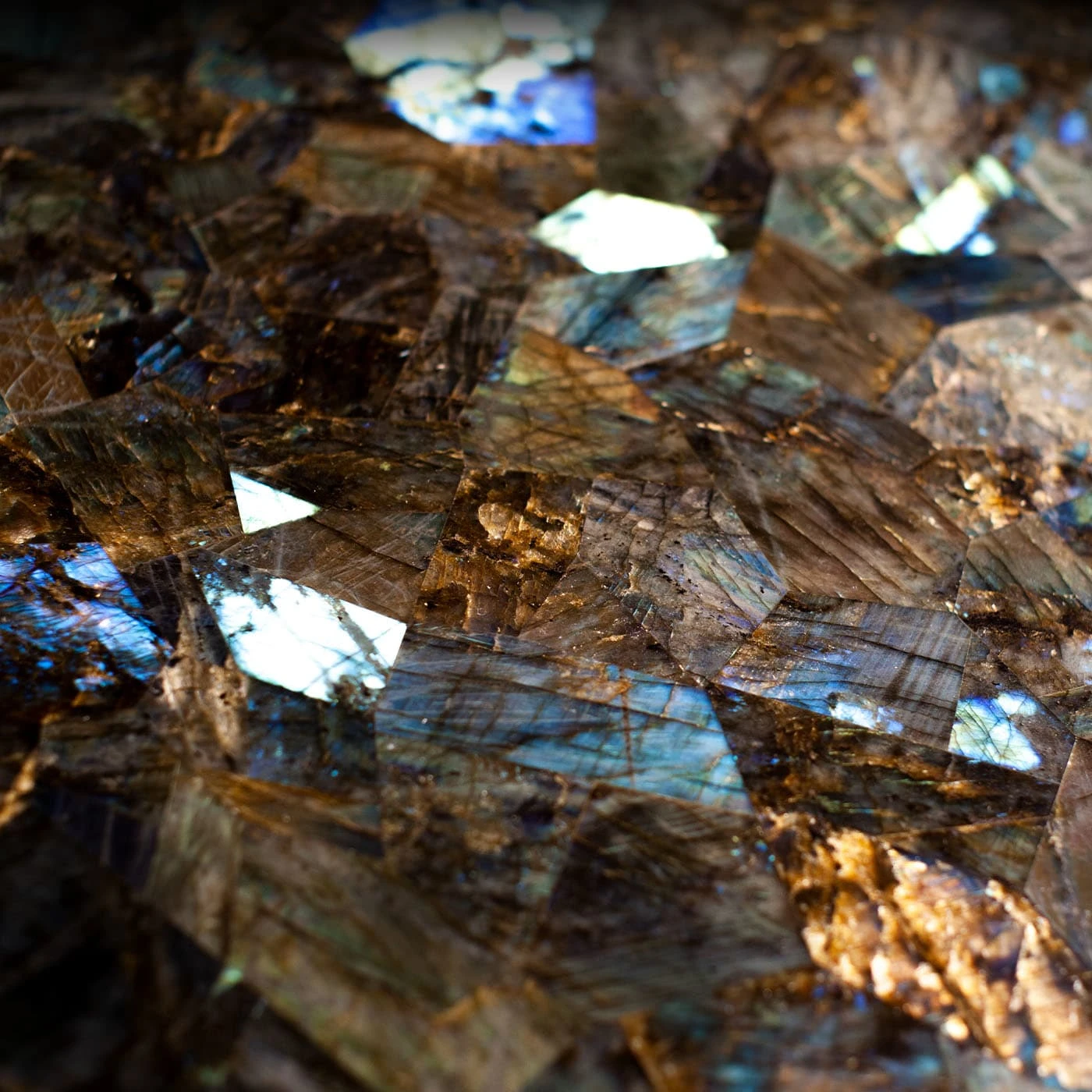 Buonanotte Round Labradorite & Chromed Side Table 4 Buonanotte Round Labradorite & Chromed Side Table - Image 2