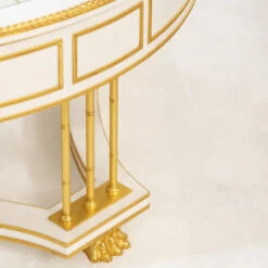 English-Style Gilt Round Erable Coffee Table -Slide Sales b5srrvylyz845fhfsv52i86f4znb