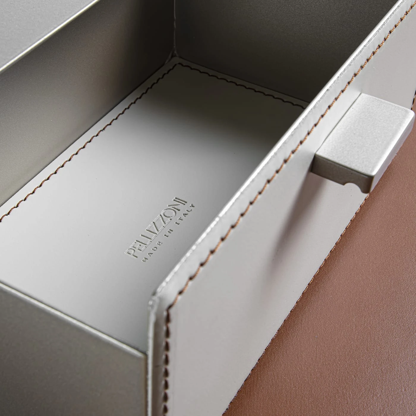 Enea Desk By Studio Nove.3 5 Enea Desk By Studio Nove.3 - Image 3